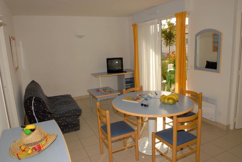 Azureva Fouras Aparthotel Exterior photo
